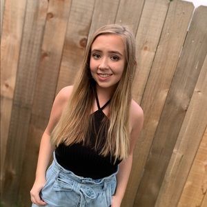 forever 21 halter tie crop top